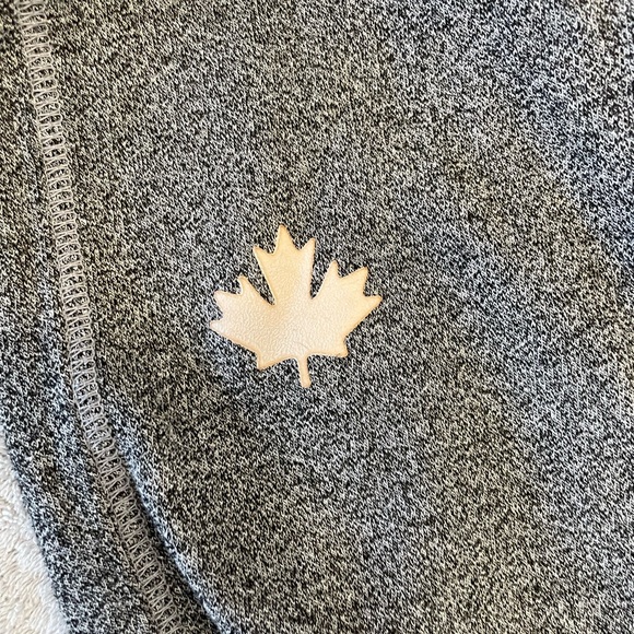 Salt and Pepper Roots Kanga Hoodie - Picture 4 of 10